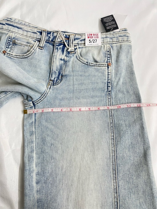 Celebrity Pink Women's Low Rise Double Waistband Wide Leg Jeans Size 5/27 - Picture 8 of 15